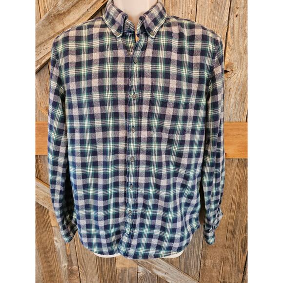 American Eagle size M medium mens green blue plaid flannel warm button up EUC - Picture 1 of 7